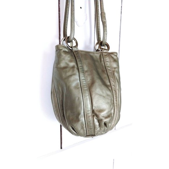 Vintage metallic leather bucket bag/Atalla Handbags/leather shoulder purse - Picture 3 of 4